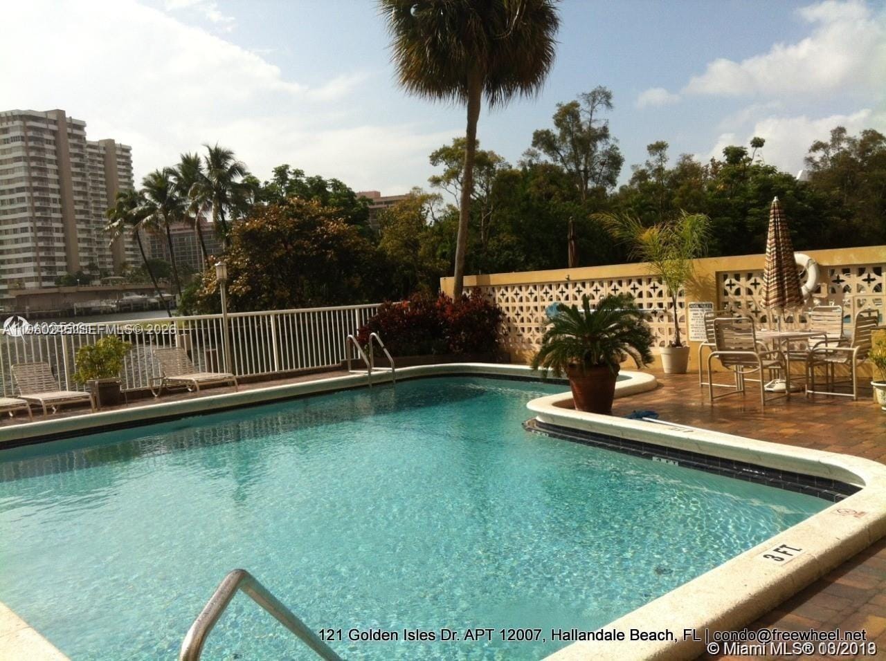 121 Golden Isles Drive 407, Hallandale Beach, FL 33009 photo 27
