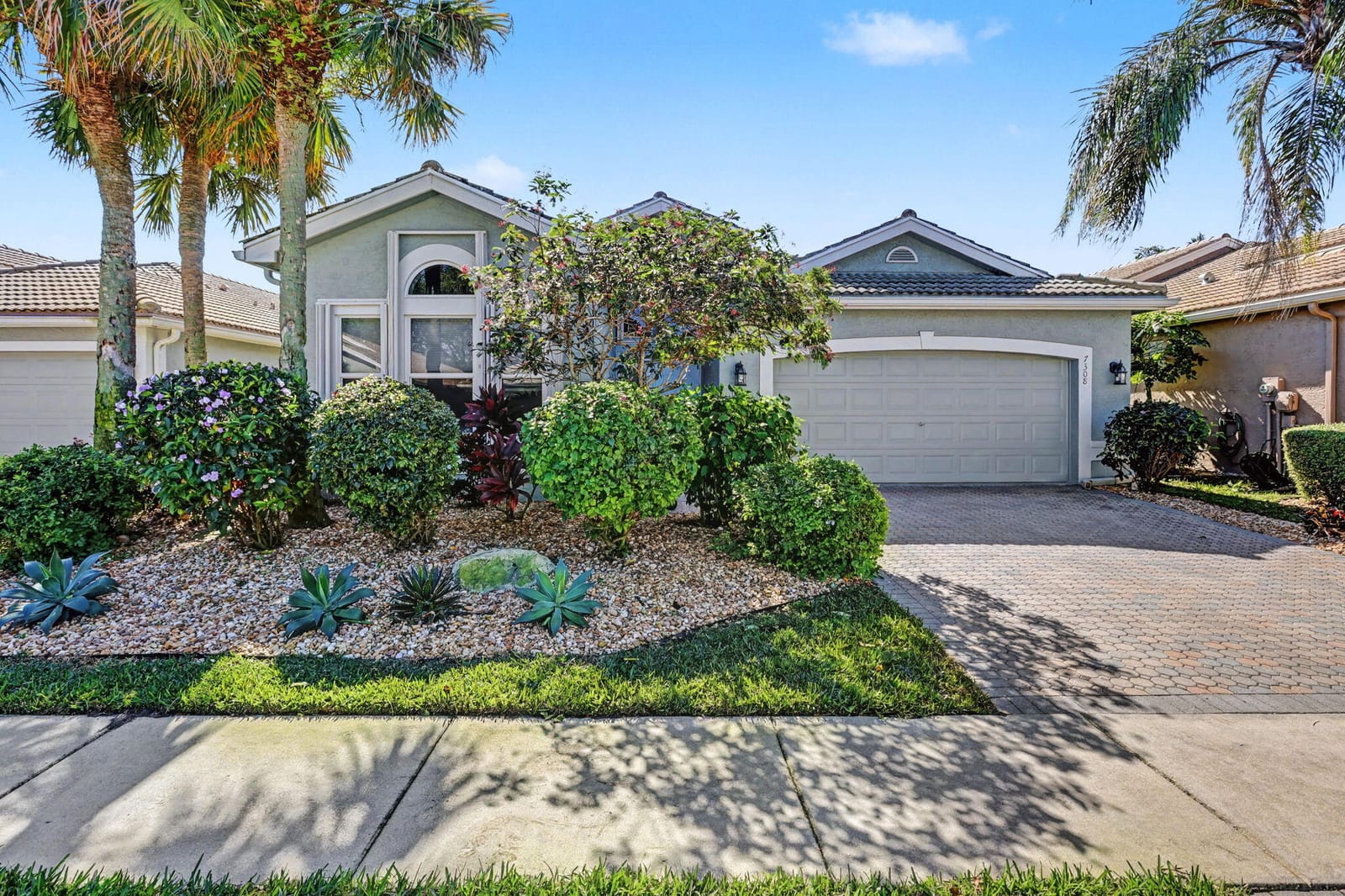 7308 Cortes Lake Drive Drive, Delray Beach, FL 33446