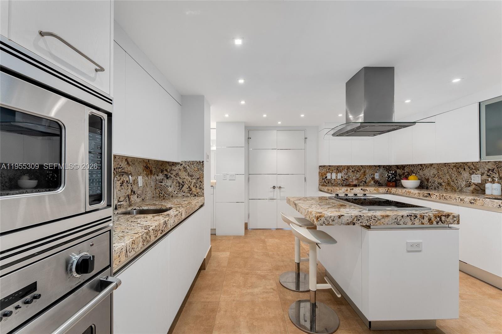 2443 Fisher Island Drive 5403, Miami, FL 33109 photo 16