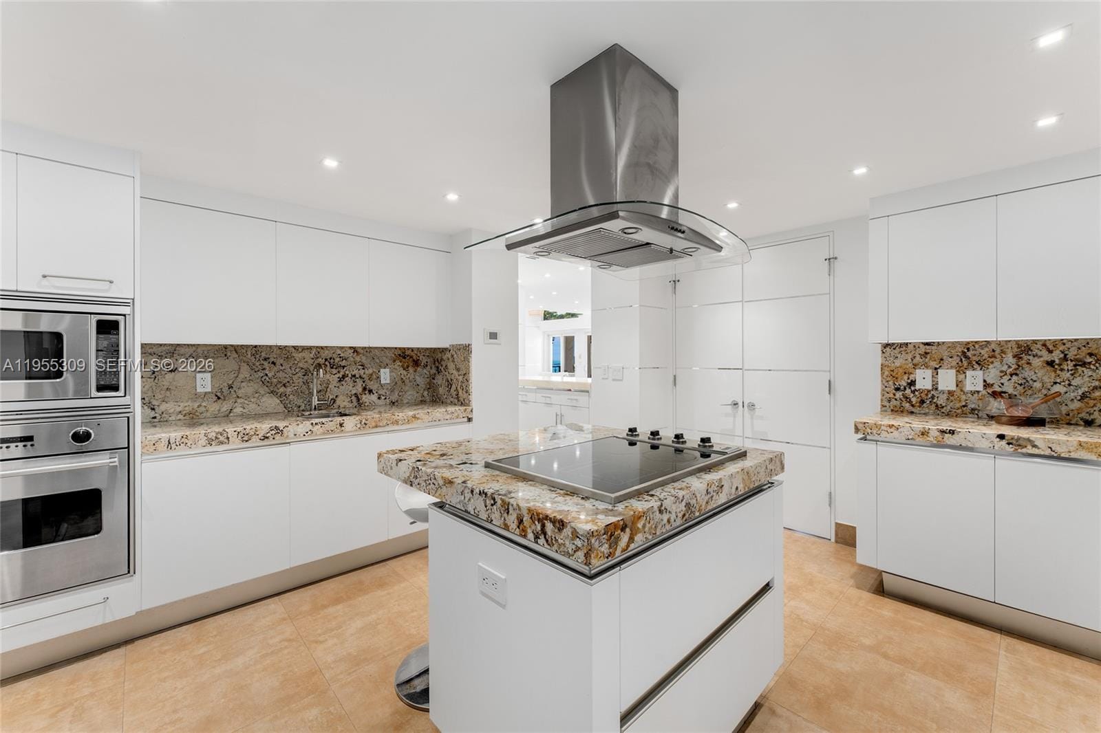 2443 Fisher Island Drive 5403, Miami, FL 33109 photo 17
