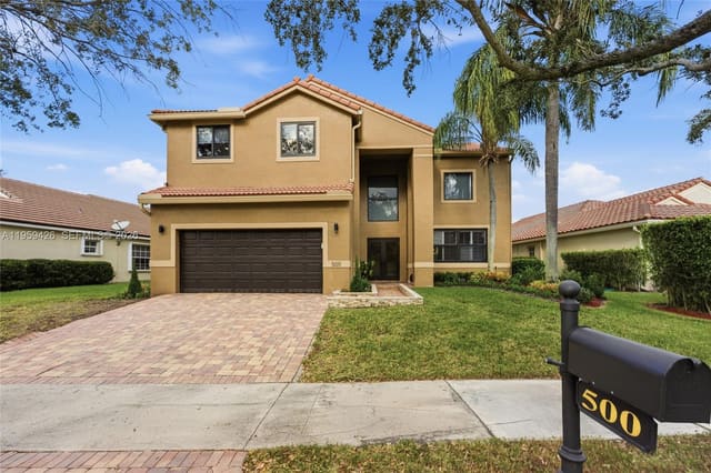 500 Cambridge Drive, Weston, FL 33326
