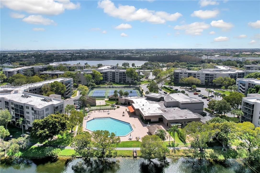 900 Colony Point Circle 505, Pembroke Pines, FL