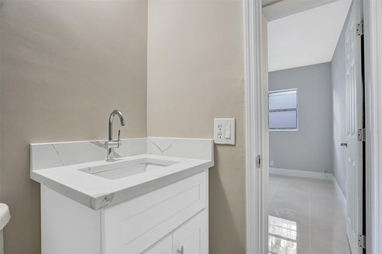 701 Pine Drive 104, Pompano Beach, FL 33060 photo 12