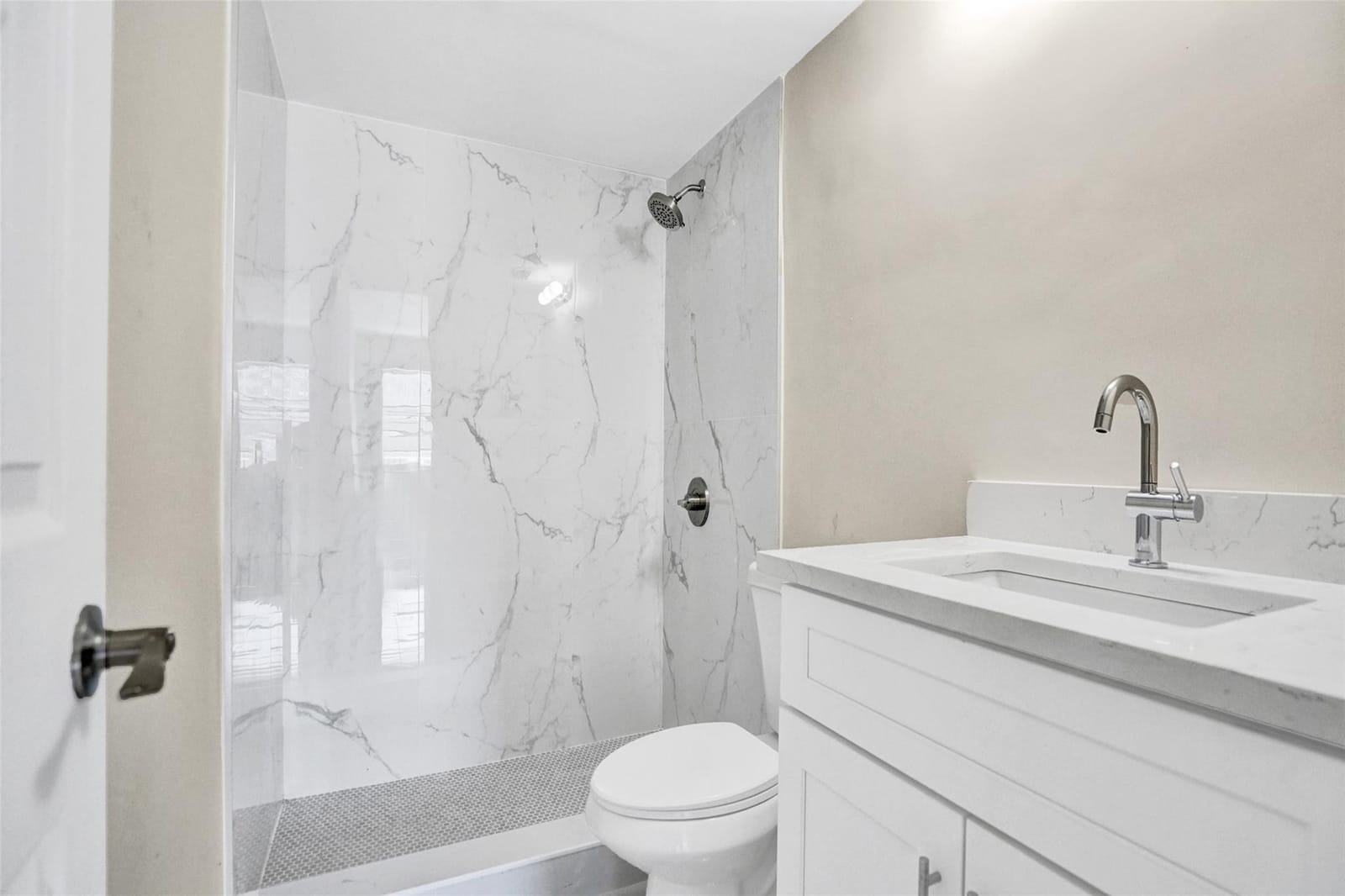 701 Pine Drive 104, Pompano Beach, FL 33060 photo 13