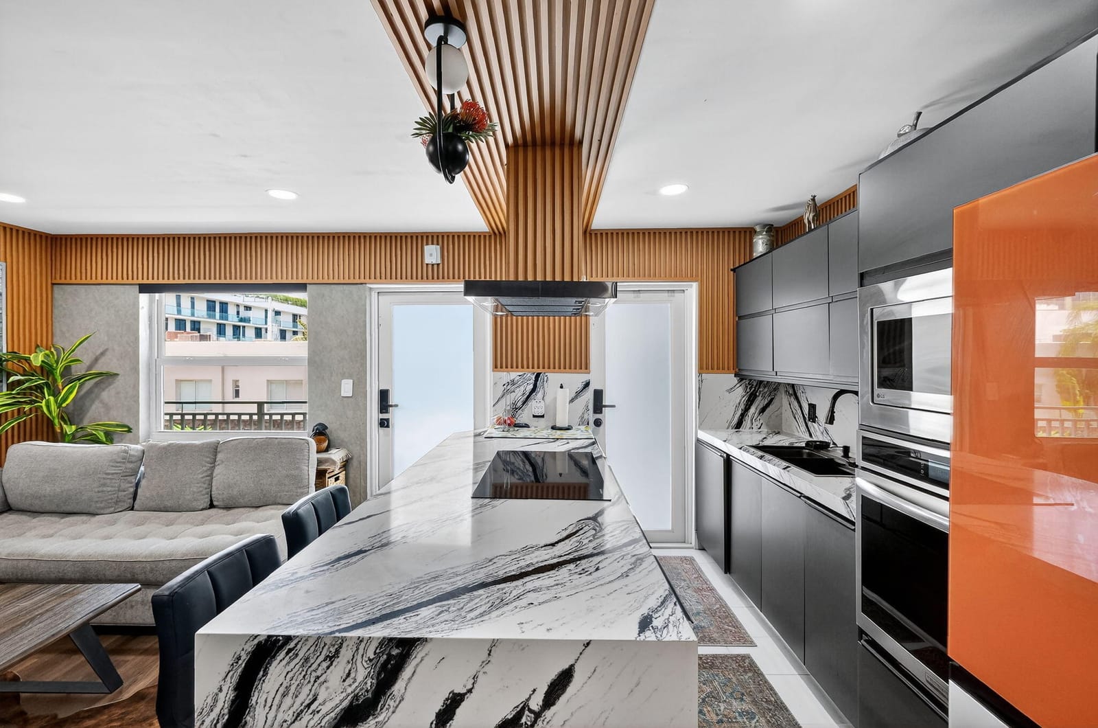 363 Washington Avenue 32, Miami Beach, FL 33139 photo 12