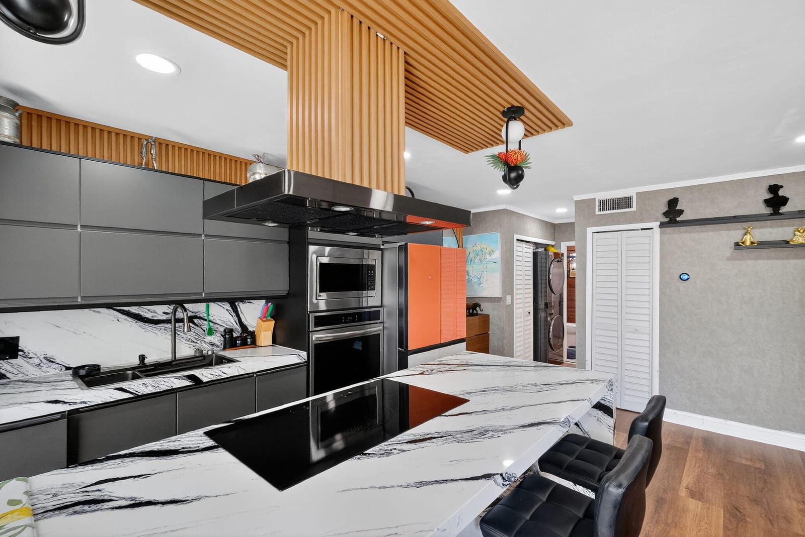 363 Washington Avenue 32, Miami Beach, FL 33139 photo 13