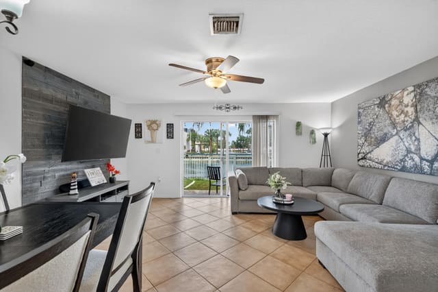 5904 Abbey Road, Tamarac, FL 33321