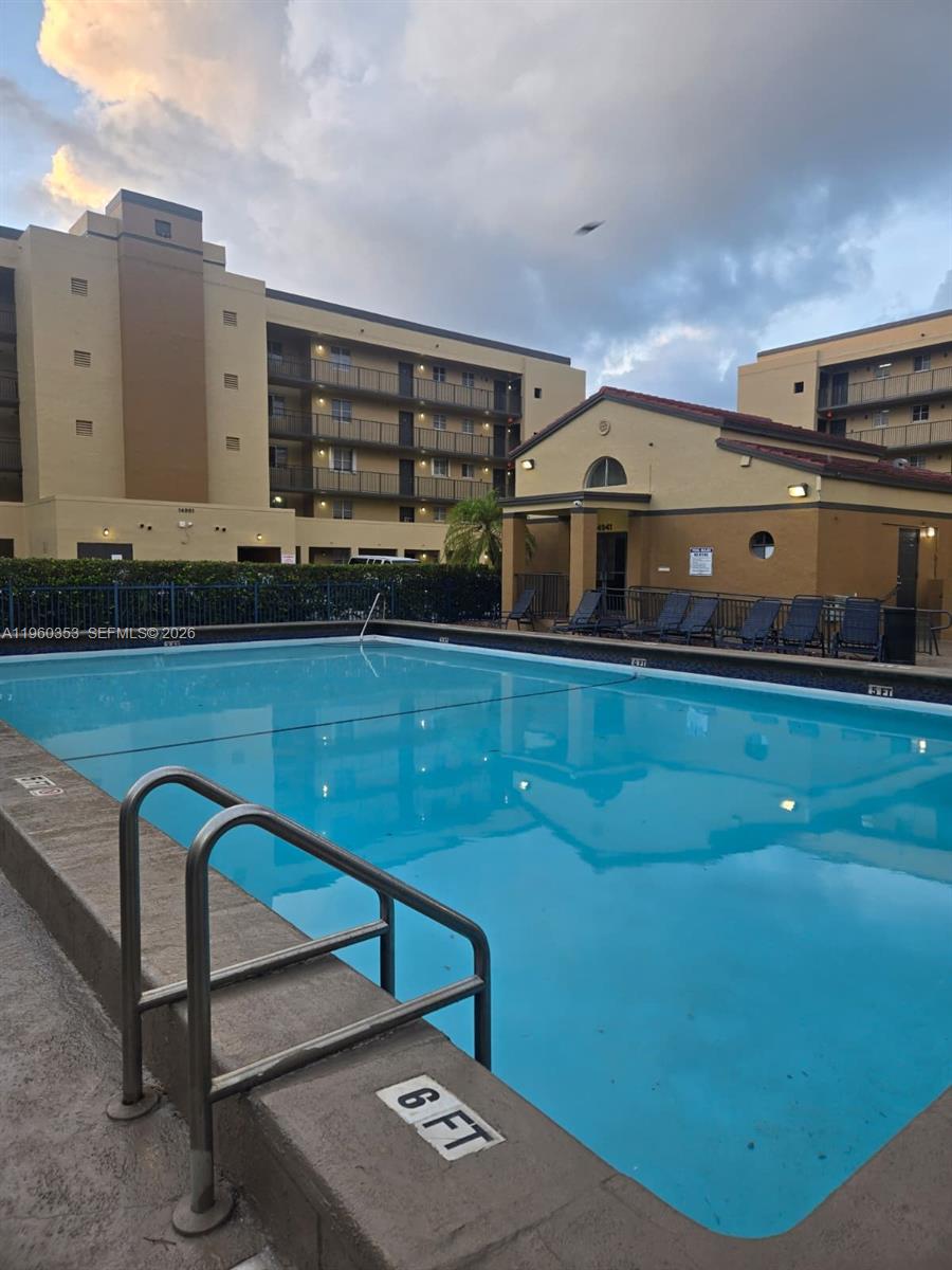 14951 SW 82nd Lane 17504, Miami, FL 33193, Miami