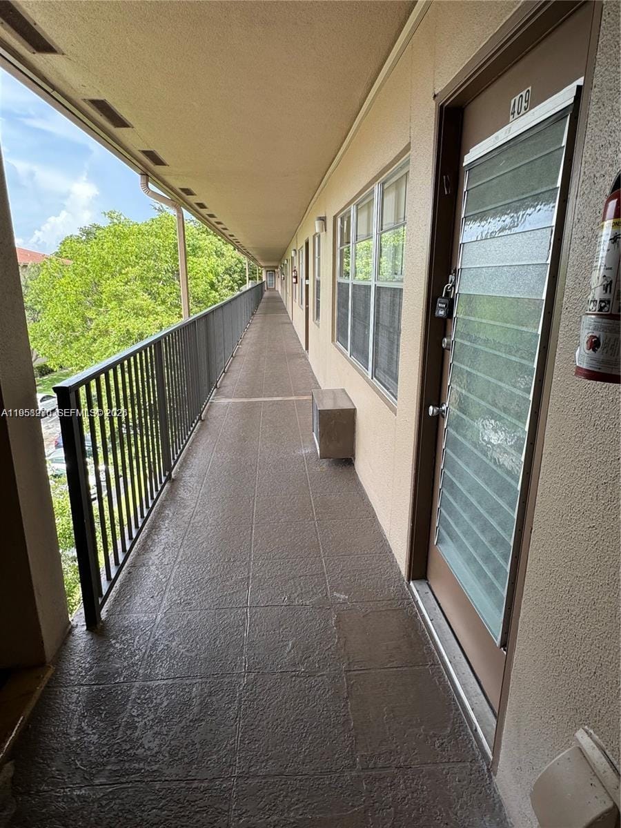 13550 SW 6th Court 409A, Pembroke Pines, FL 33027 photo 16