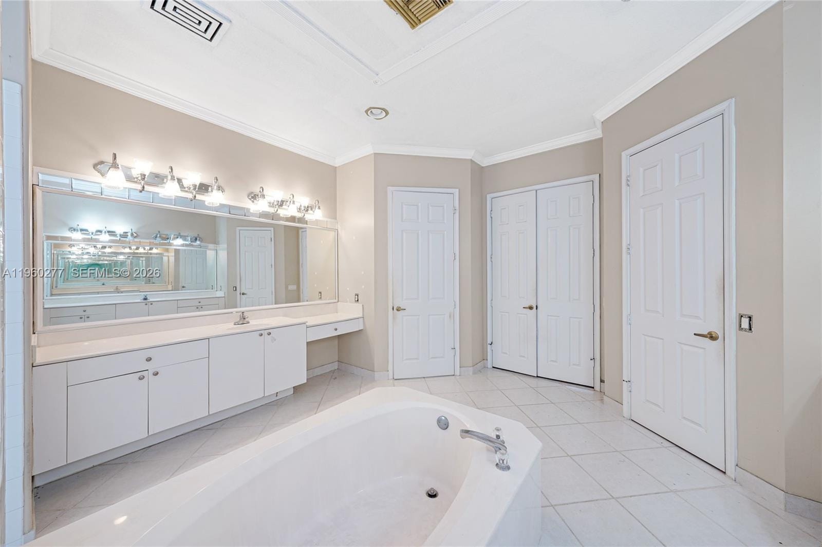 15989 SW 14th Street, Pembroke Pines, FL 33027 photo 23