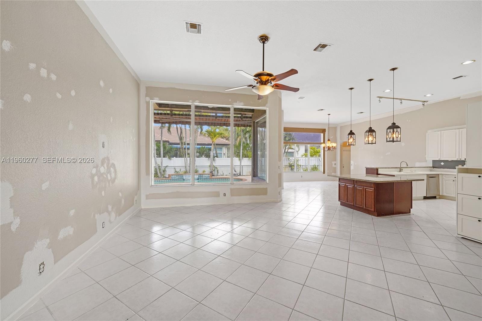 15989 SW 14th Street — photo 6