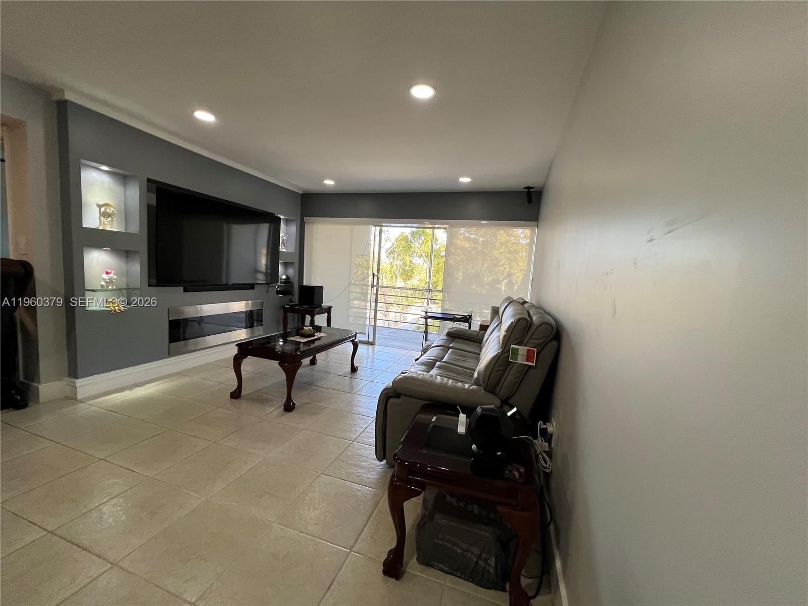4255 N University Drive 304, Sunrise, FL 33351 photo 2