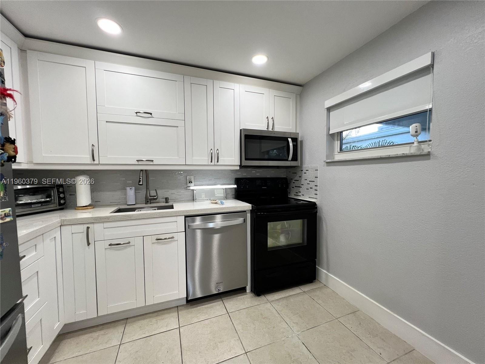 4255 N University Drive 304, Sunrise, FL 33351 photo 4