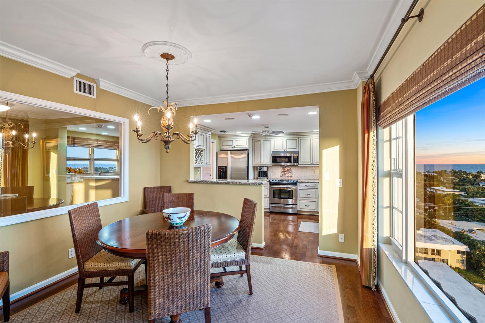 400 Seasage Drive 1101 — photo 8