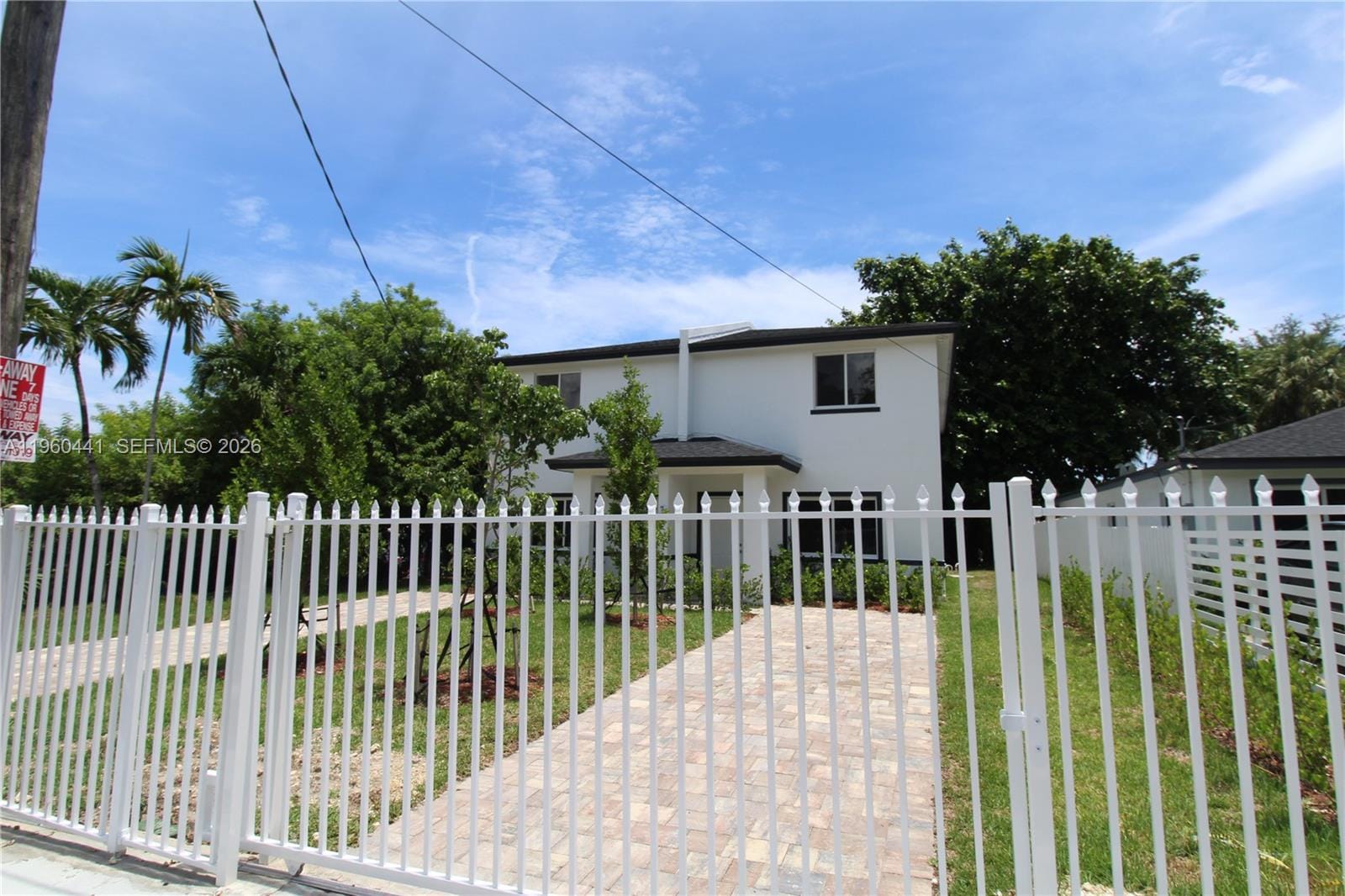 7823 NW 5th Avenue — photo 3