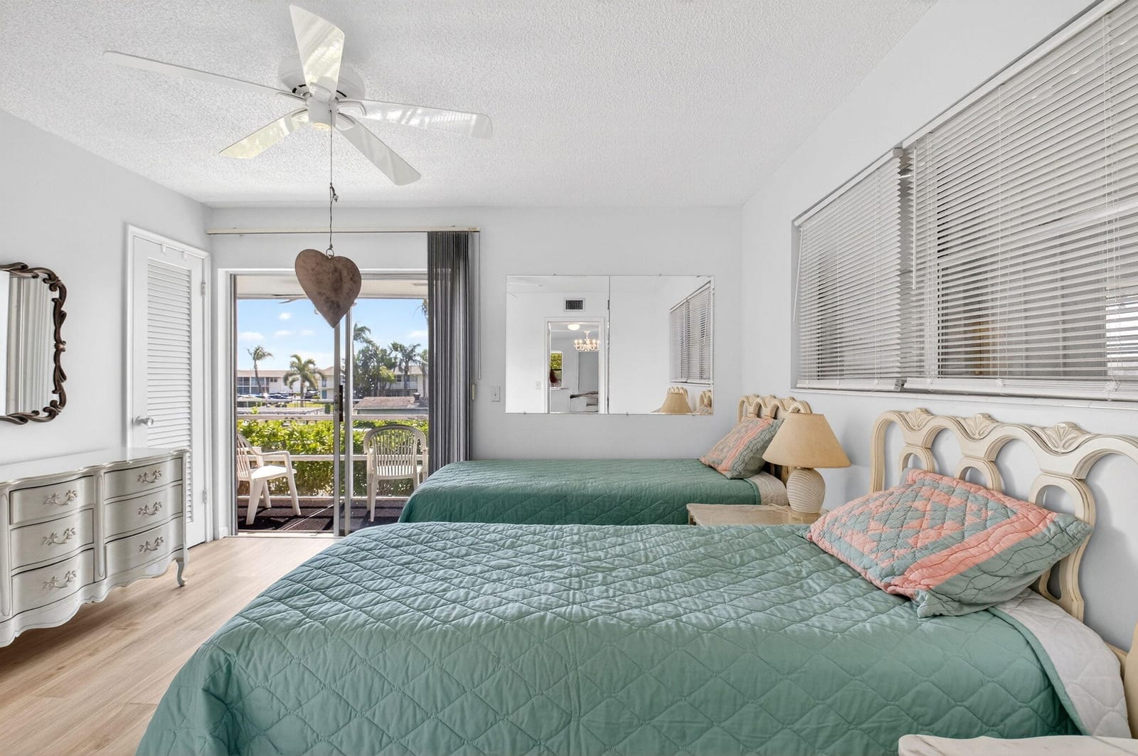 480 Horizon W 205, Boynton Beach, FL 33435 photo 23