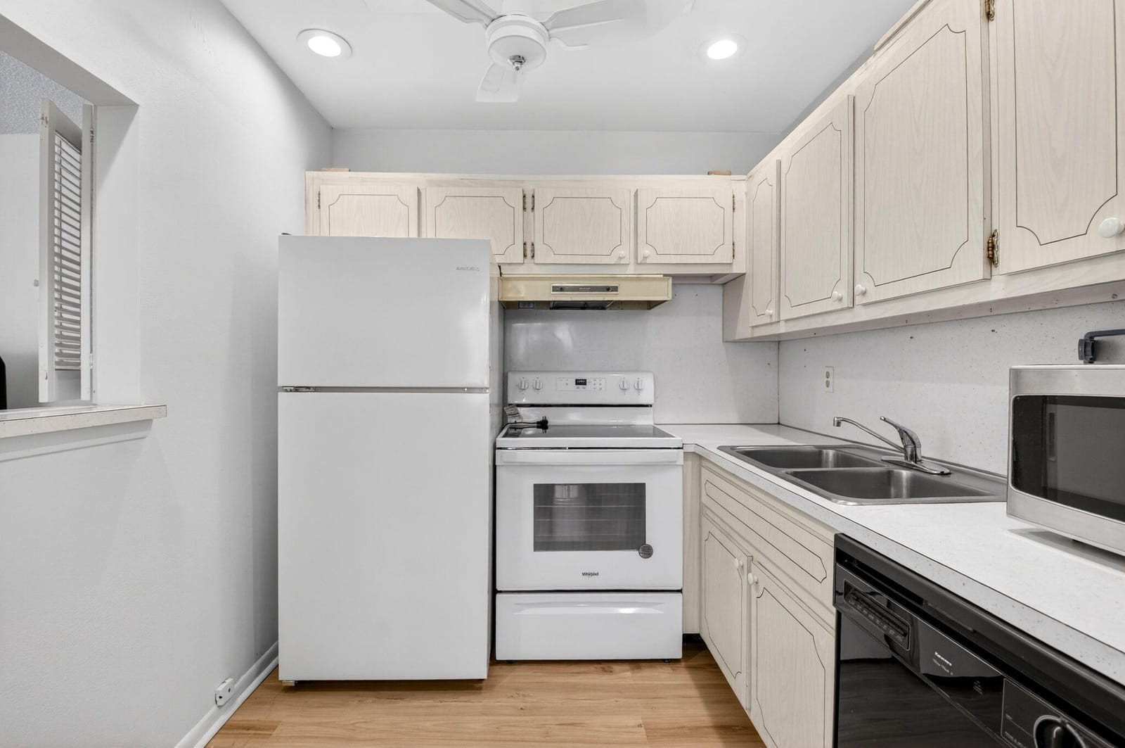 480 Horizon W 205 — photo 8
