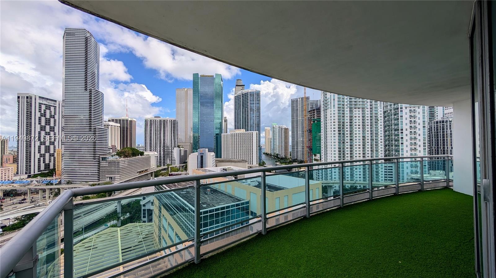 350 S Miami Avenue 1901 — photo 3