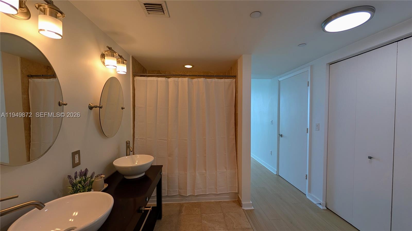350 S Miami Avenue 1901 — photo 6