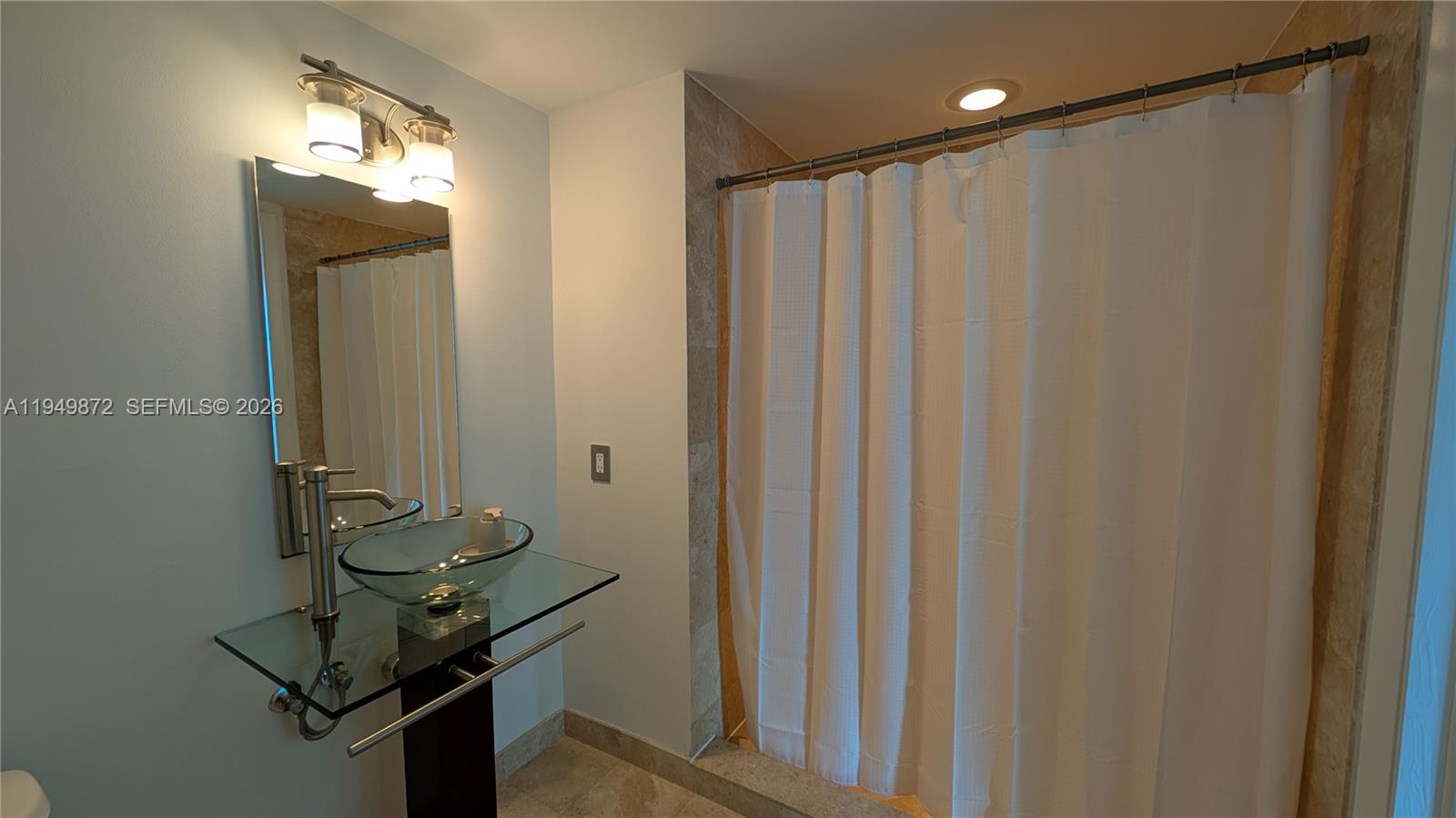 350 S Miami Avenue 1901 — photo 8