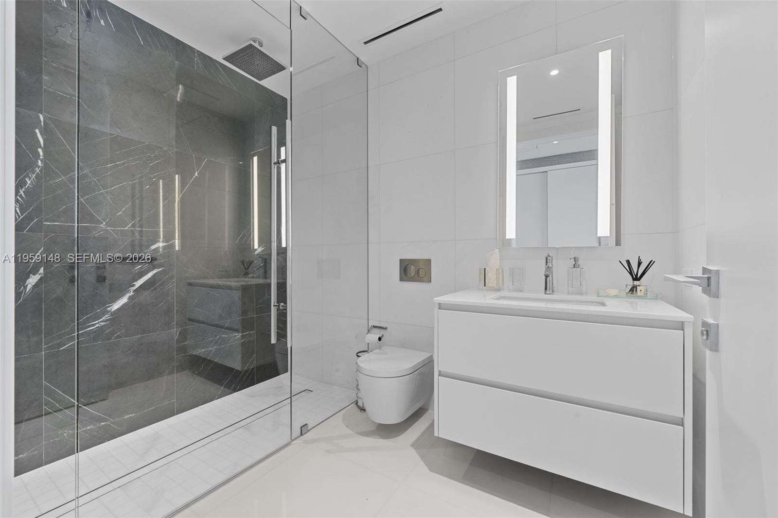 300 Biscayne Blvd Way 4602, Miami, FL 33131 photo 26