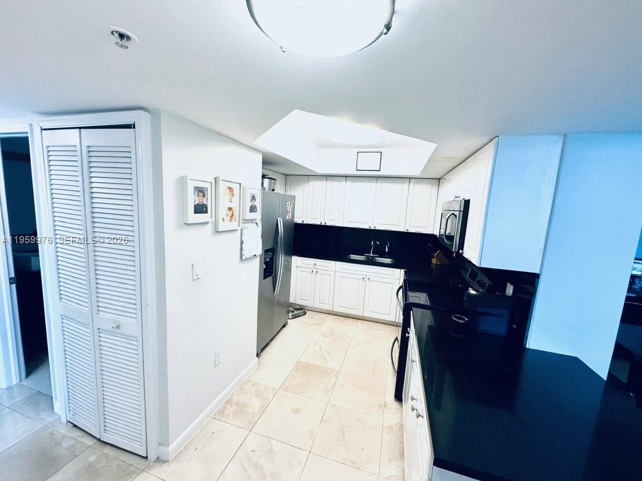 1900 Sunset Harbour Drive 1009 — photo 10