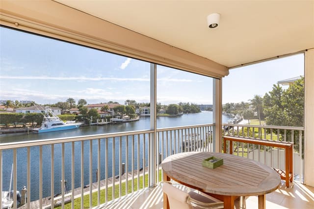 390 N Federal Highway 301, sold in River House Towers Condo, Deerfield Beach, FL