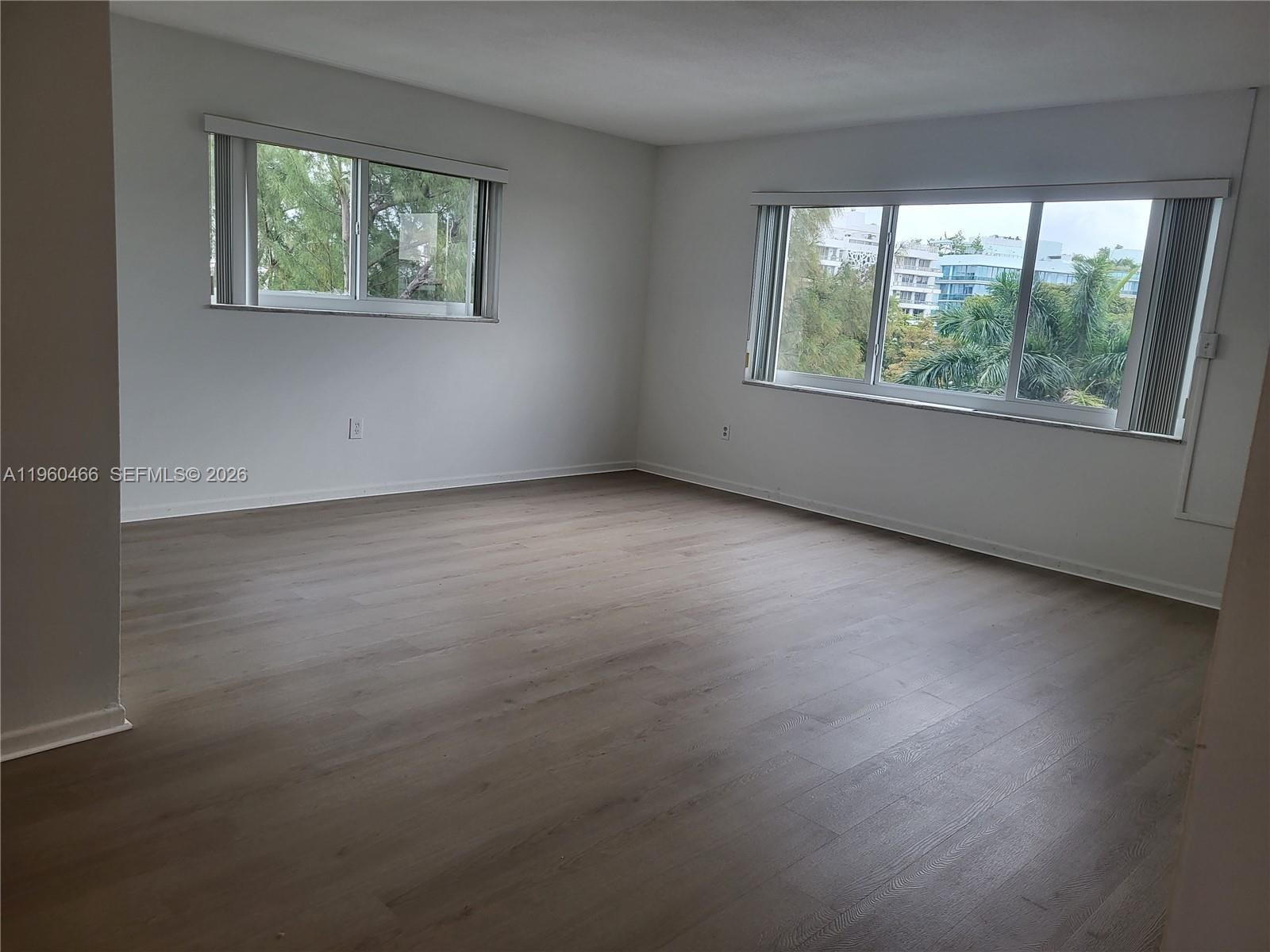 1020 94th Street 503 — photo 2