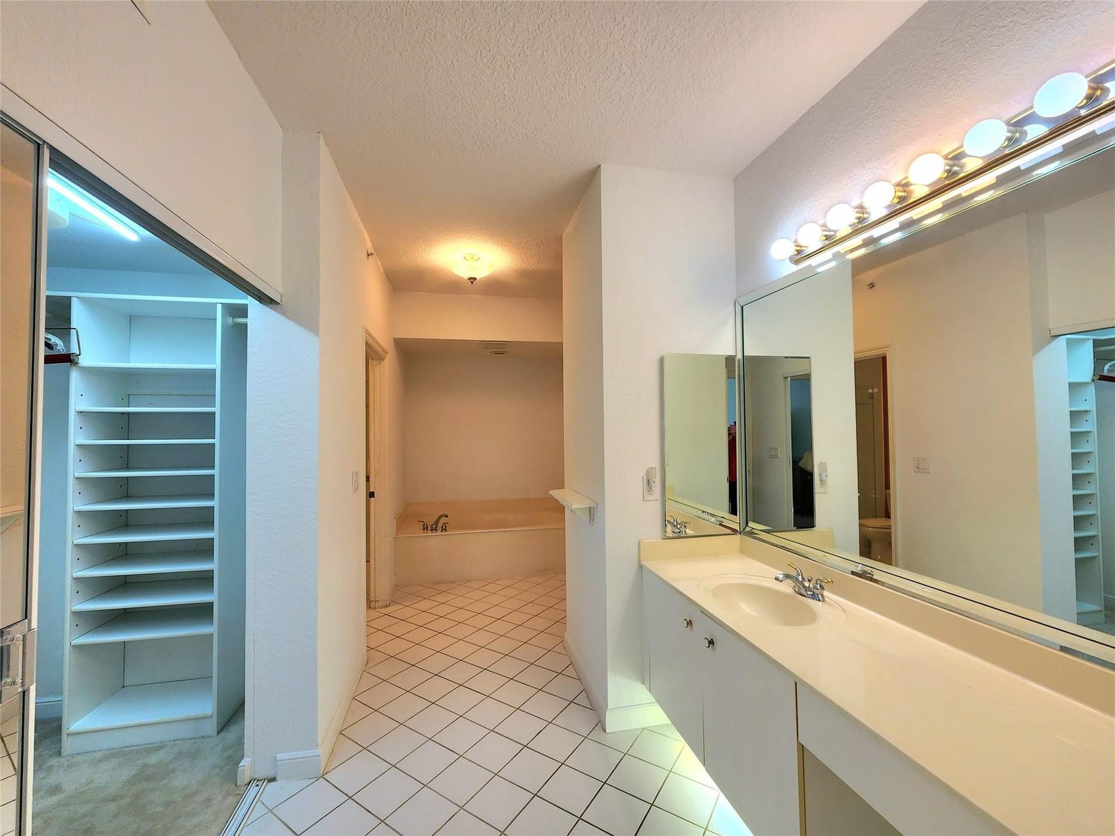 7727 Southampton Terrace 205, Tamarac, FL 33321 photo 14