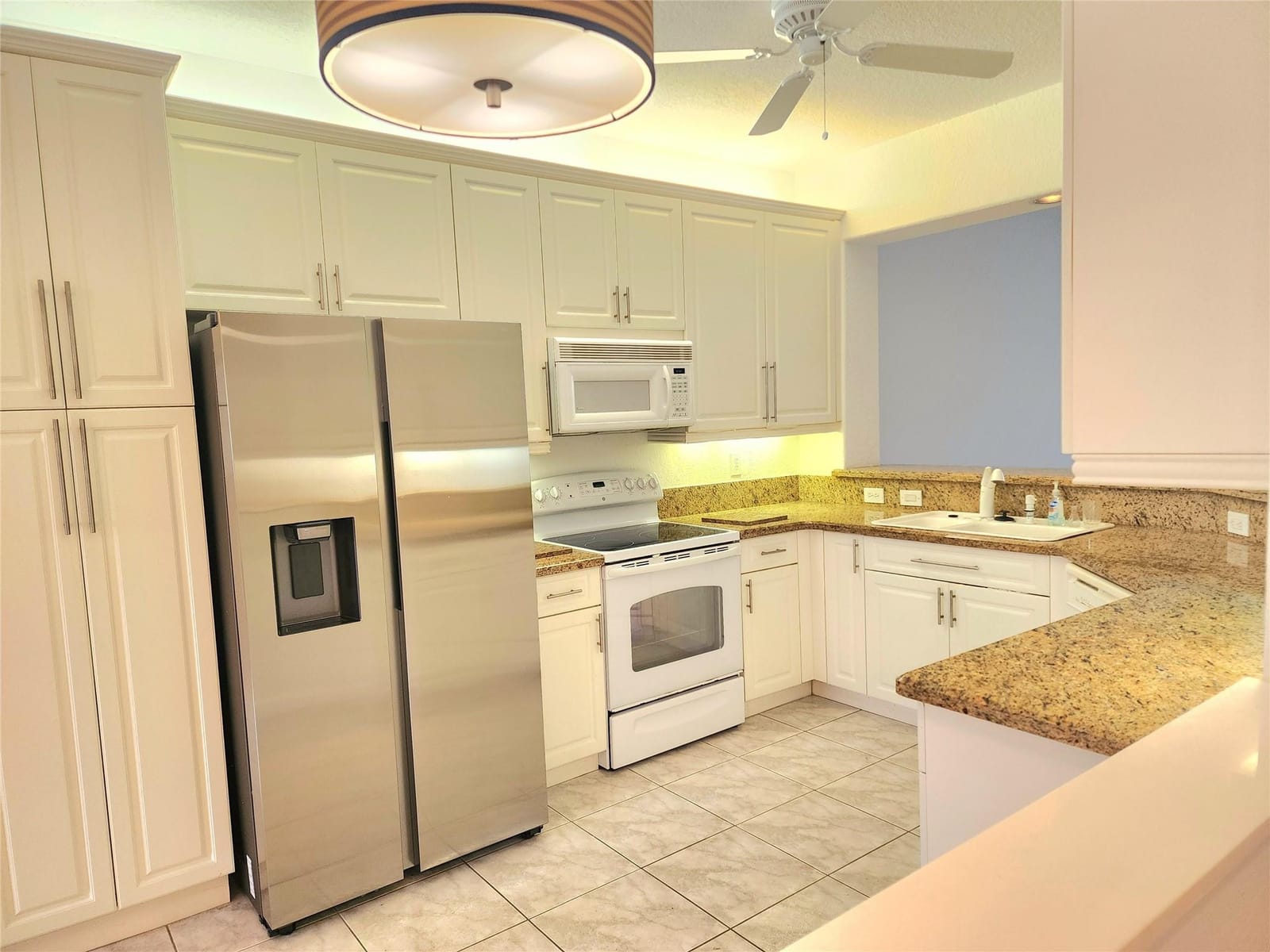 7727 Southampton Terrace 205 — photo 8