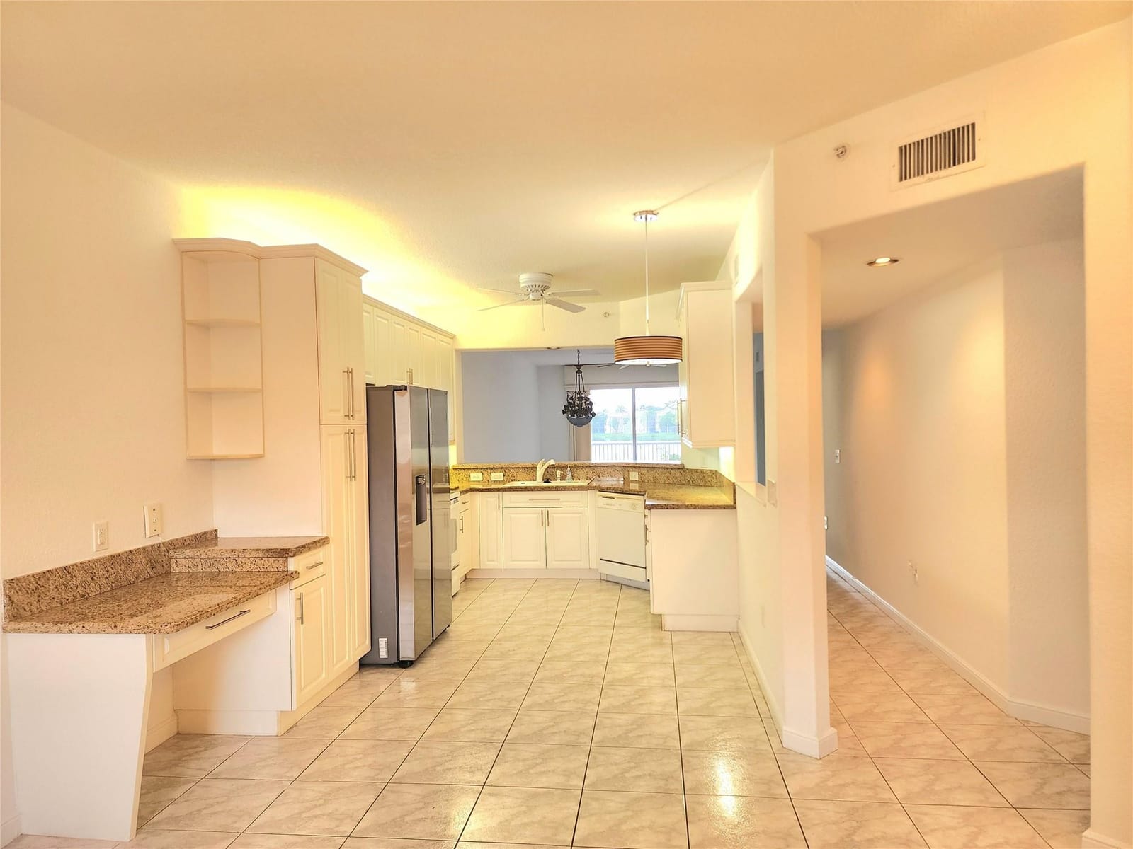 7727 Southampton Terrace 205 — photo 9