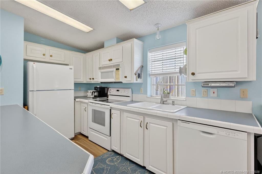 2115 Nettles Boulevard — photo 12