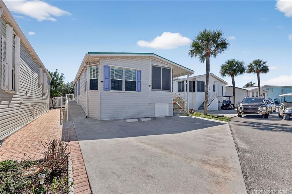 2115 Nettles Boulevard — photo 3