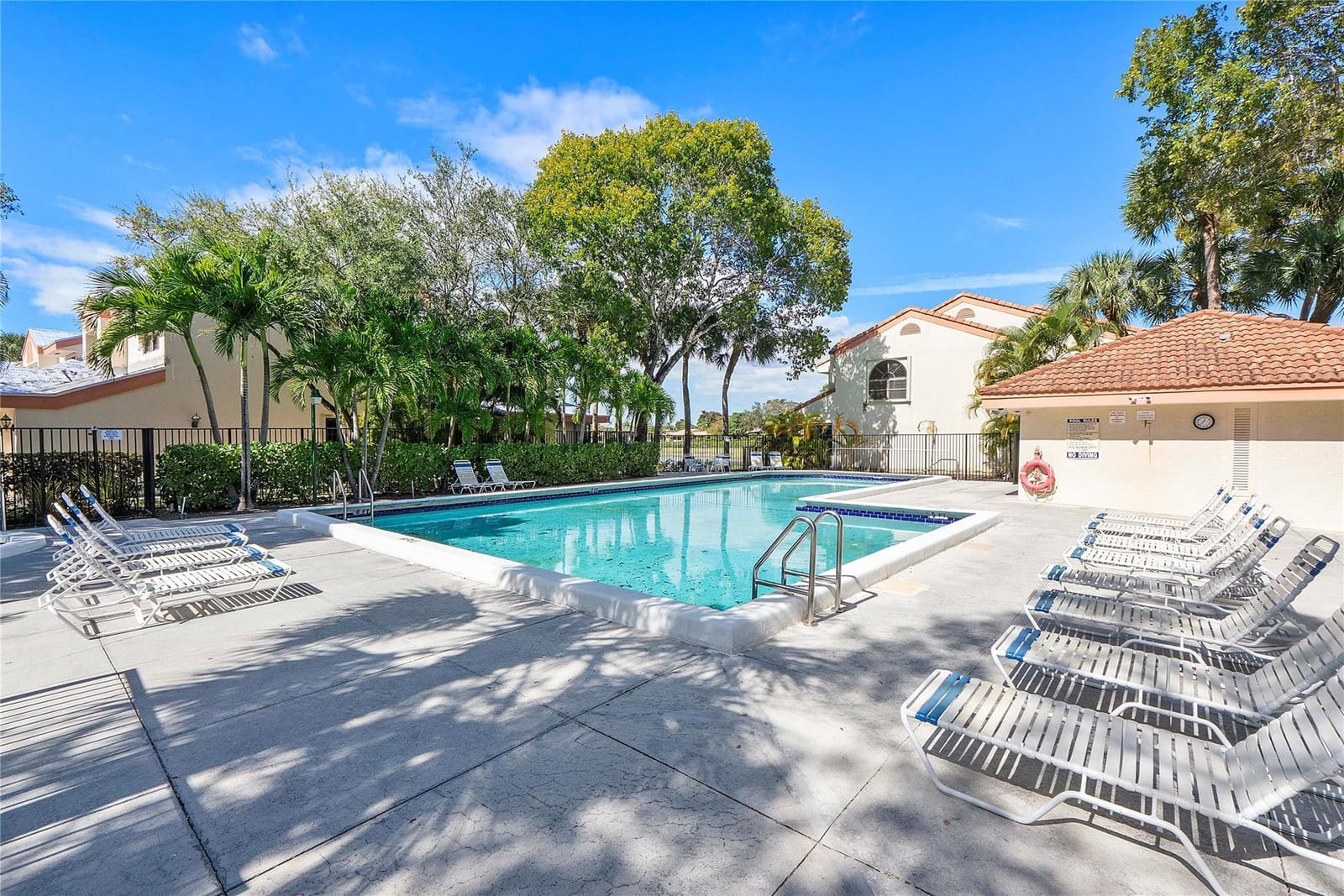 3406 Emerald Oaks Drive 804, Hollywood, FL 33021 photo 29