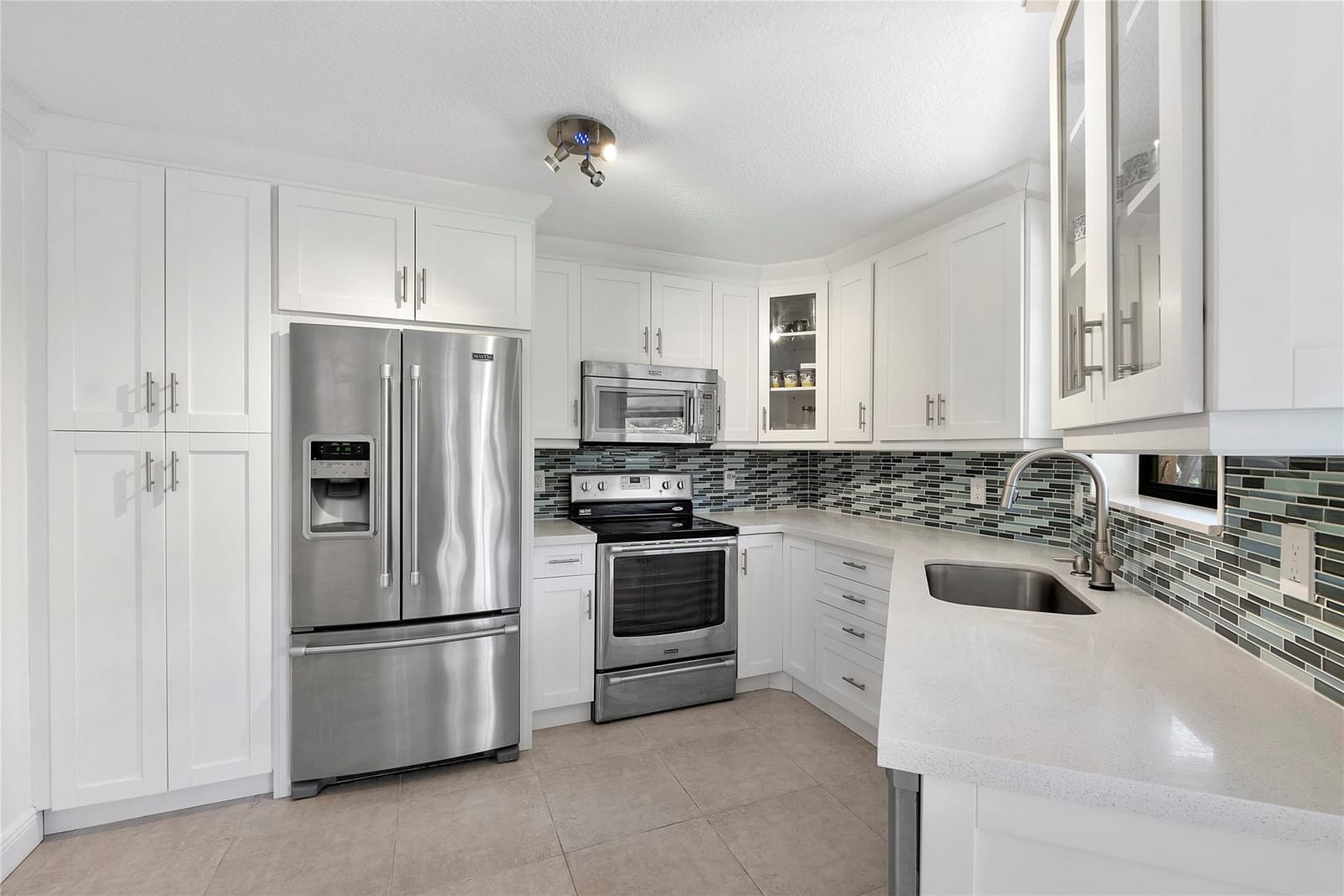 3406 Emerald Oaks Drive 804 — photo 8