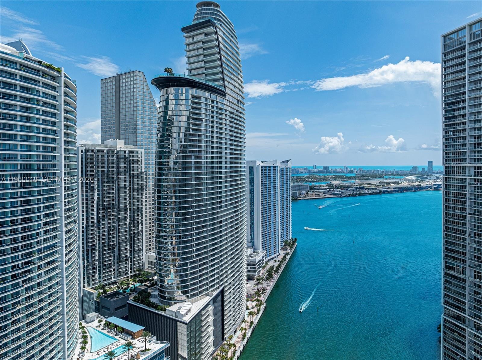 300 Biscayne Blvd Way 2009 — photo 2