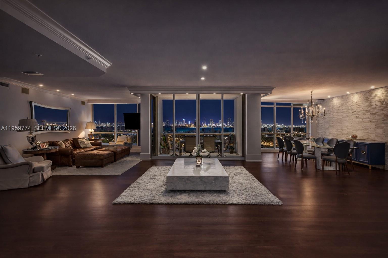 1900 Sunset Harbour Drive PH03 — photo 2