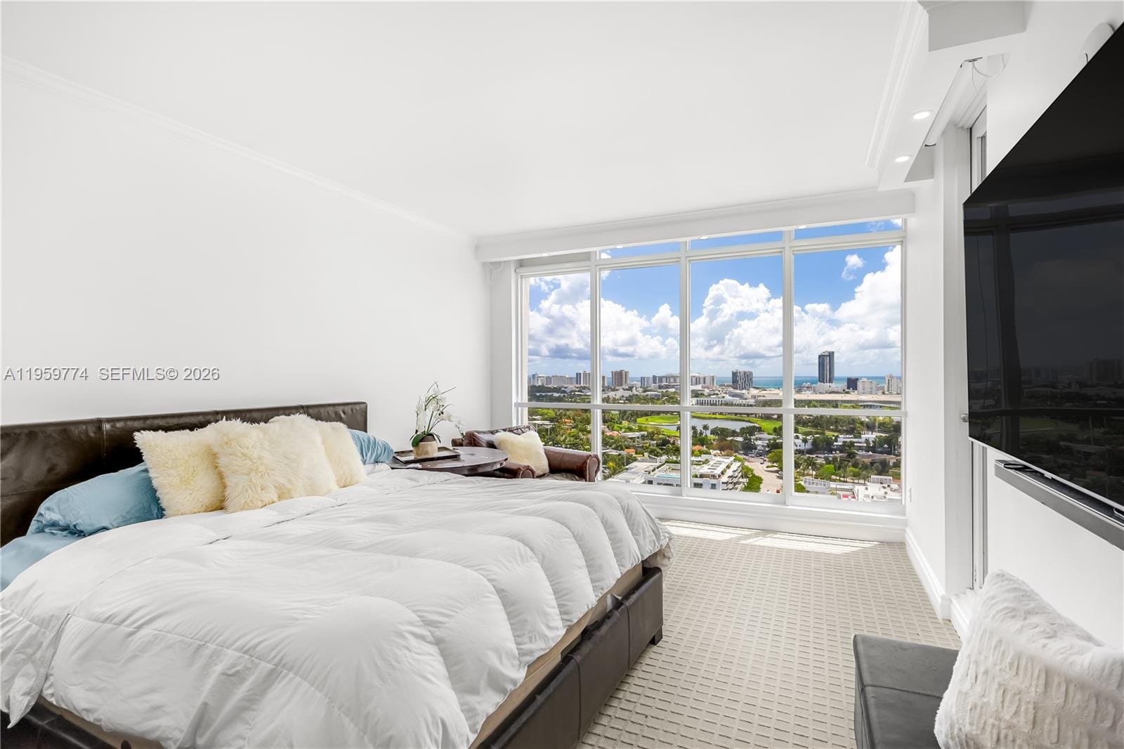 1900 Sunset Harbour Drive PH03 — photo 8