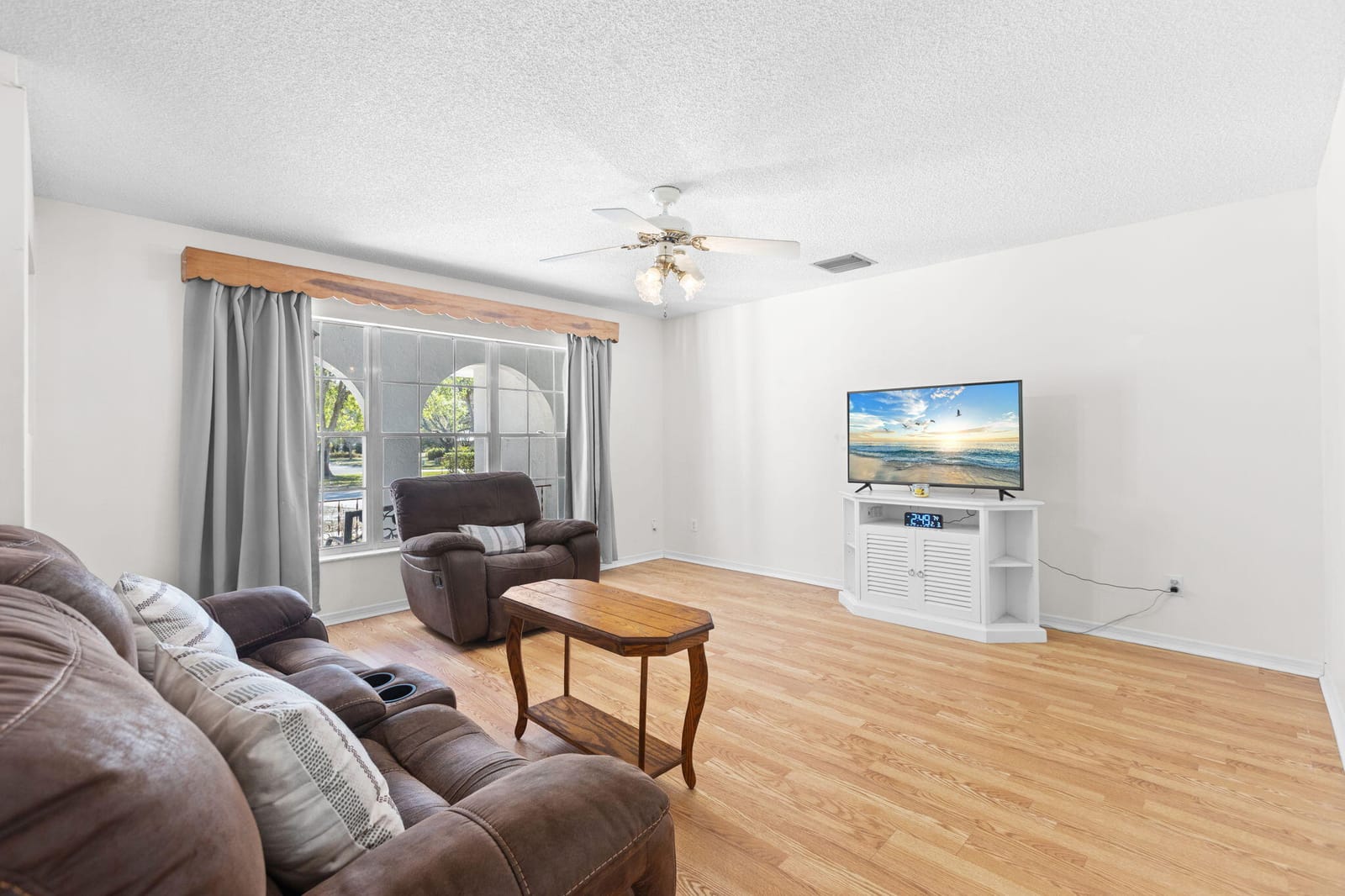 2902 Grove Drive, Fort Pierce, FL 34981 photo 5