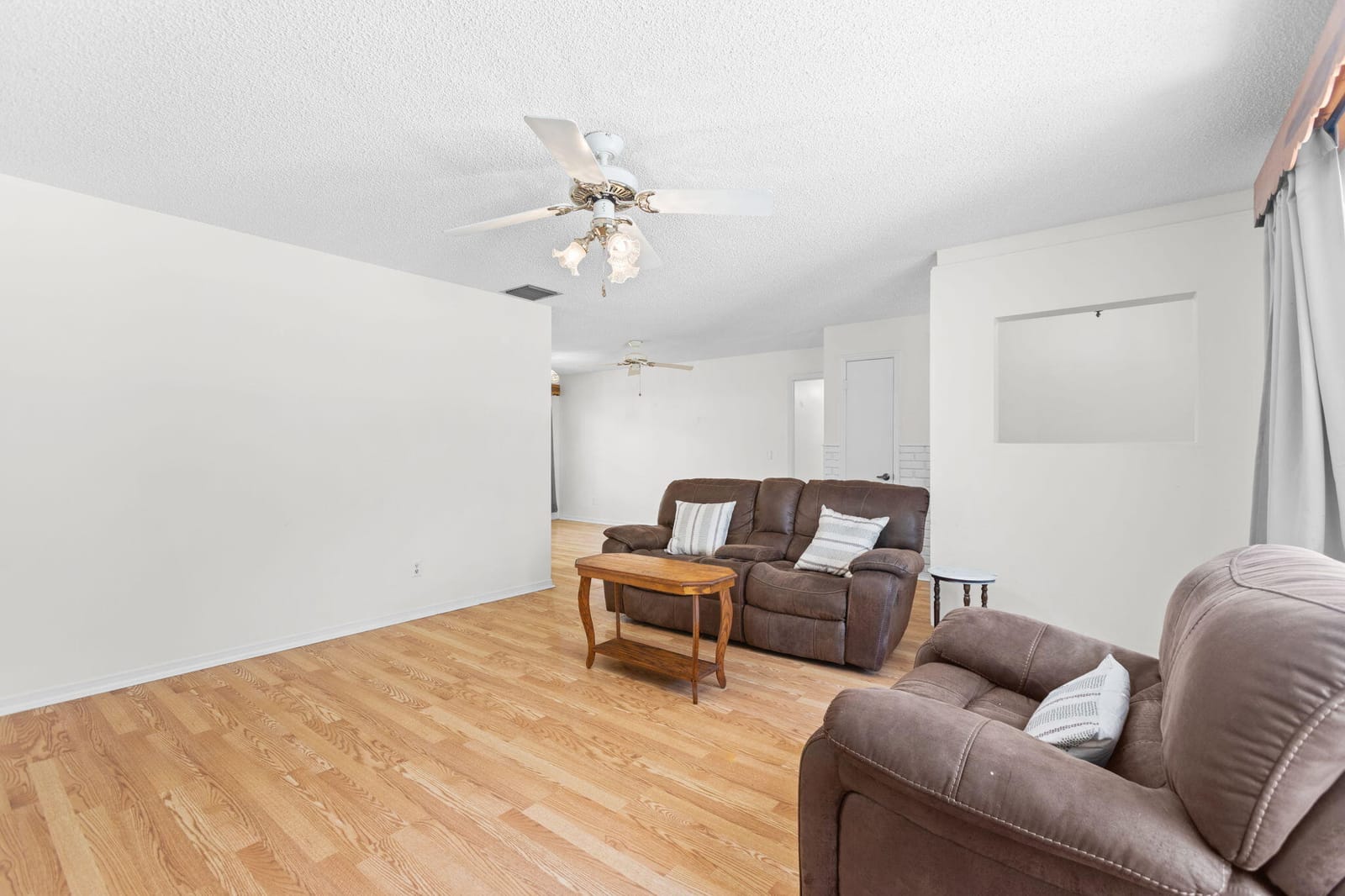2902 Grove Drive, Fort Pierce, FL 34981 photo 6