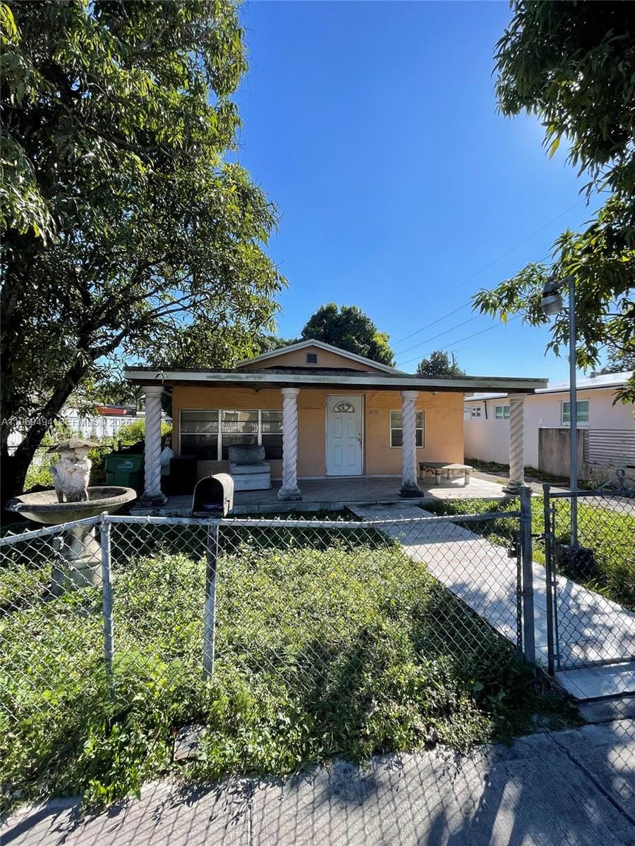 3630 NW 98th Street, Miami, FL 33147 photo 2