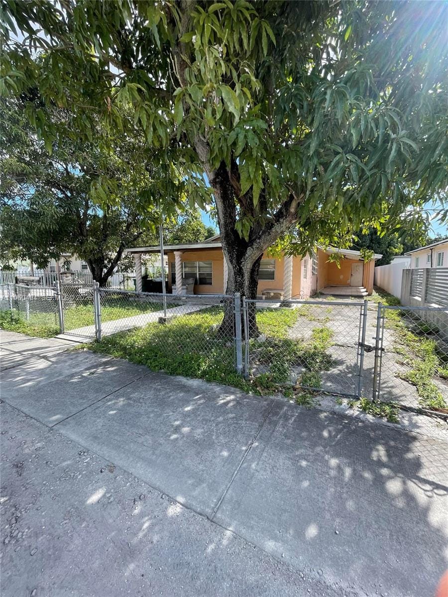 3630 NW 98th Street, Miami, FL 33147 photo 5