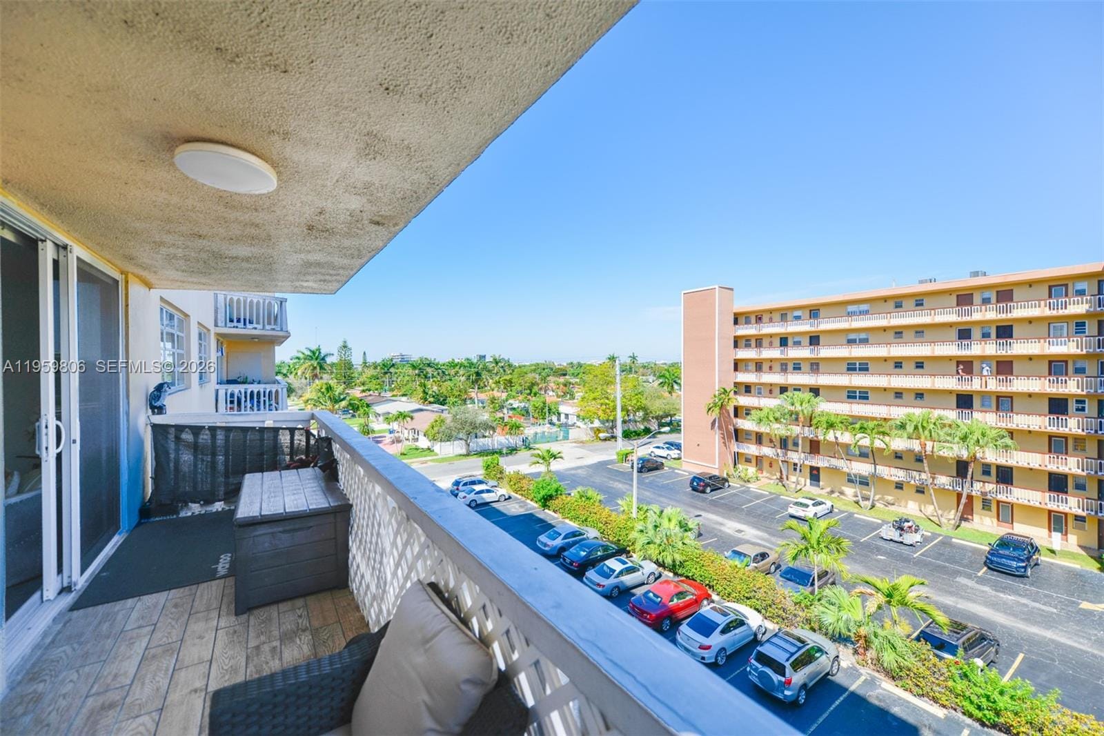400 NE 12th Avenue 505, Hallandale Beach, FL 33009 photo 15