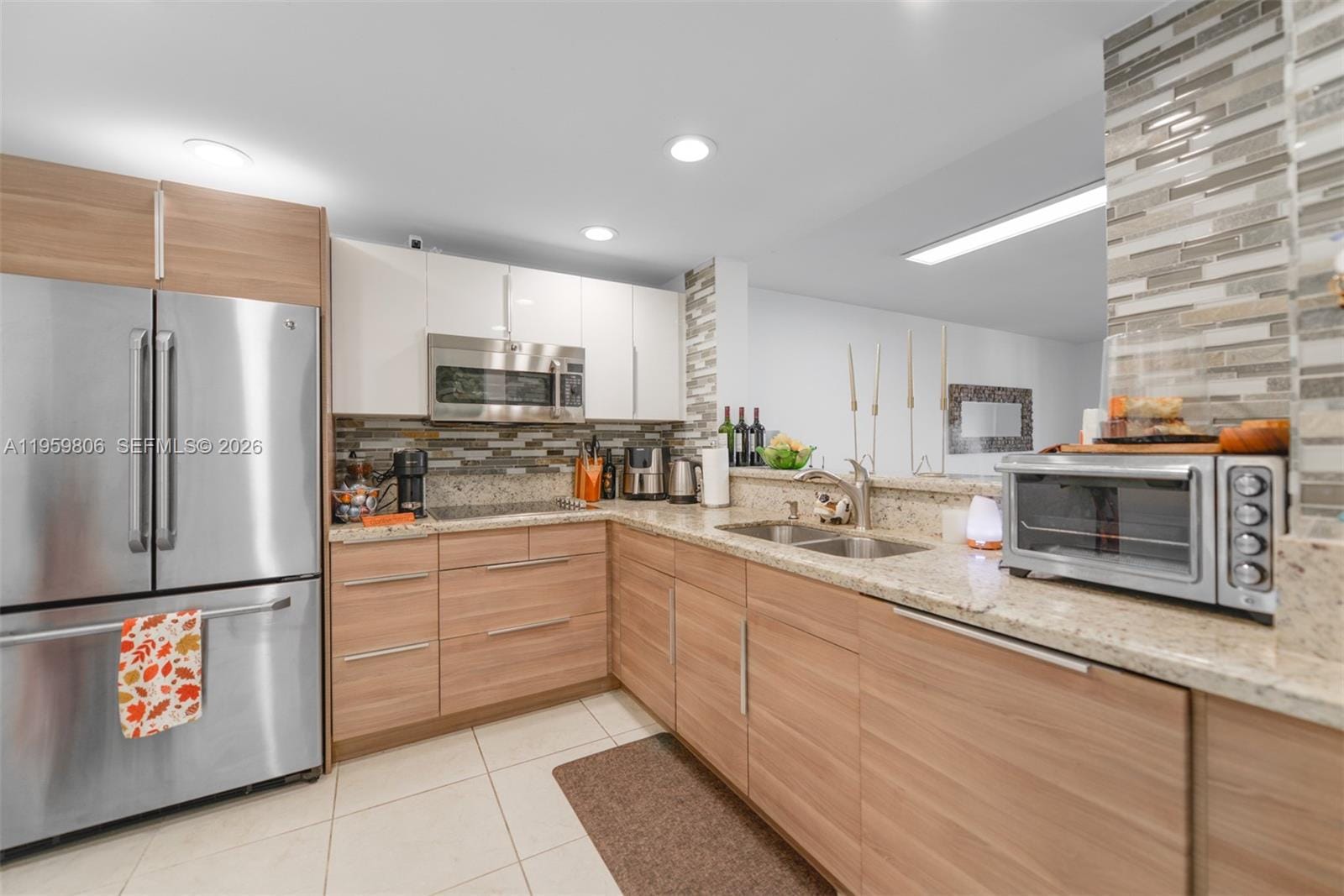 400 NE 12th Avenue 505, Hallandale Beach, FL 33009 photo 6