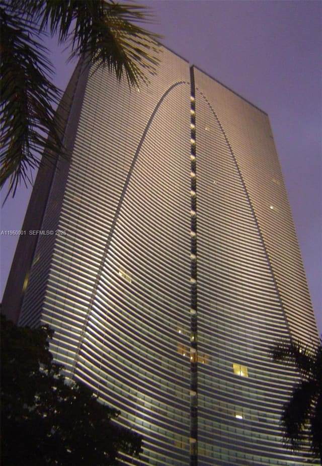 1395 Brickell Avenue 3210, sold in Mayfield Condo, Miami, FL