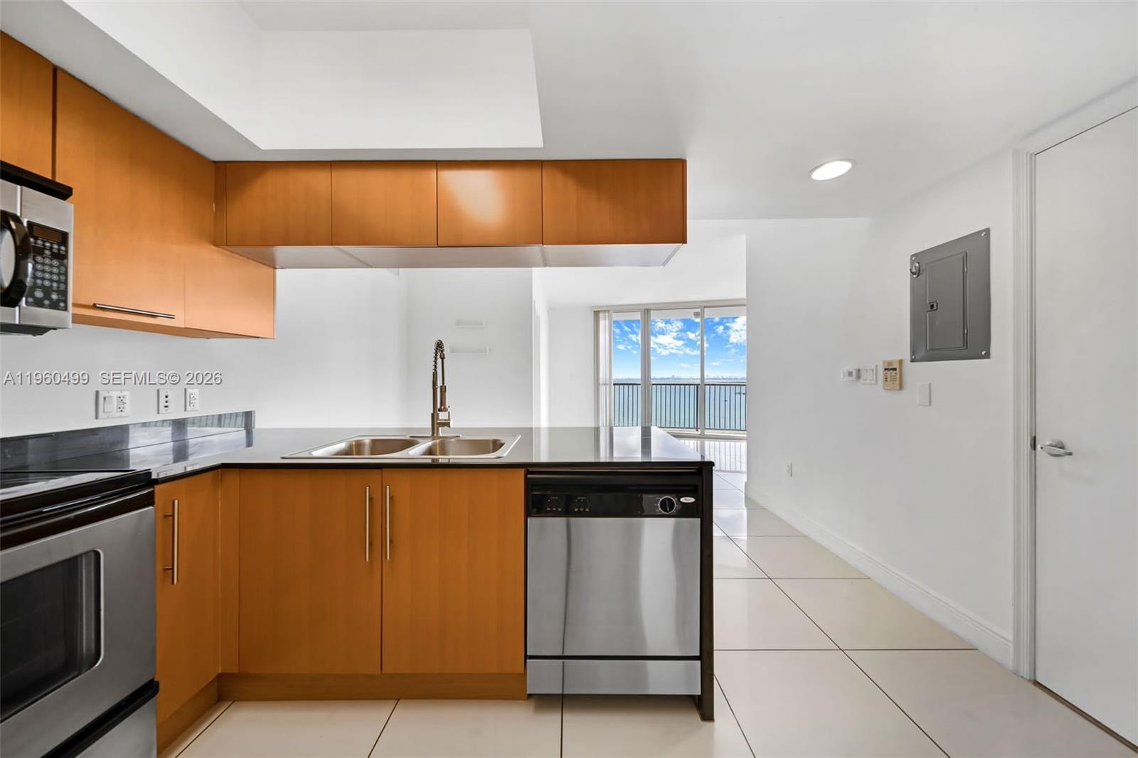1750 N Bayshore Drive 2001, Miami, FL 33132 photo 11