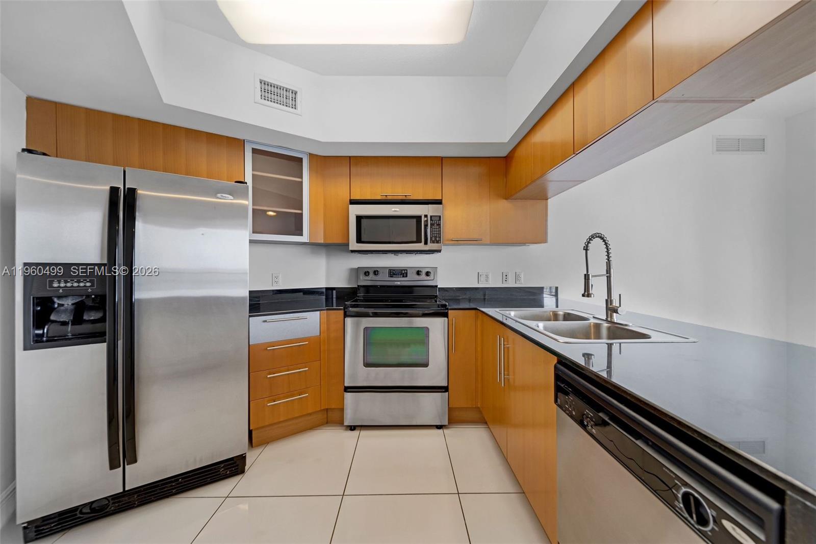 1750 N Bayshore Drive 2001, Miami, FL 33132 photo 27