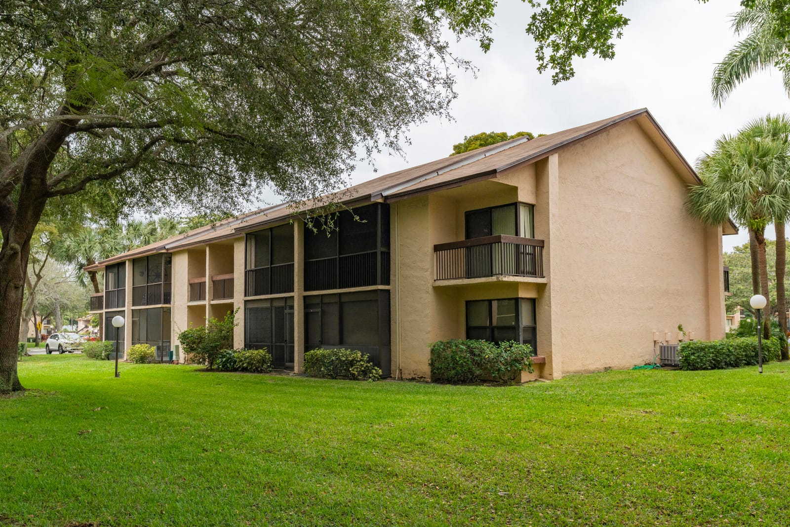 2217 SW 15 Street 240 — photo 9