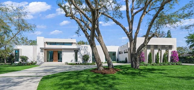 13901 Old Cutler Road, sold in Farmers Acres, Palmetto Bay, FL
