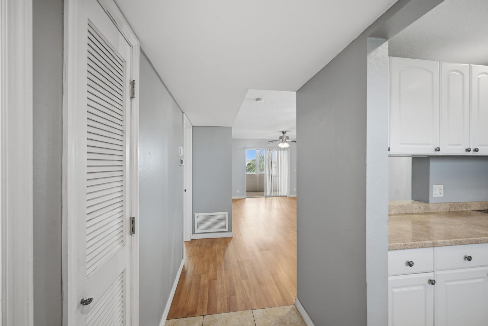 130 NE 26th Avenue 4090 — photo 8